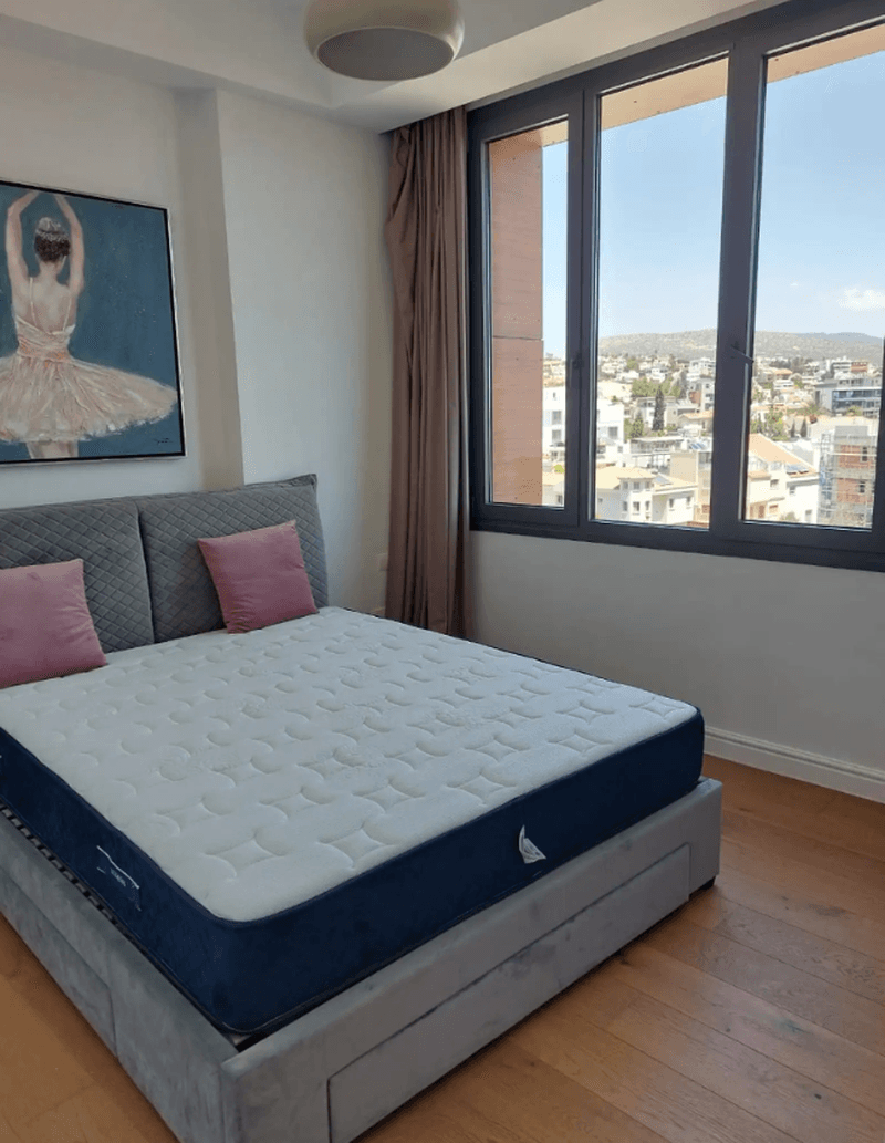 3-bedroom penthouse to rent: https://www.bazaraki.com/adv/5795266_3-bedroom-penthouse-to-rent (www.bazaraki.com)