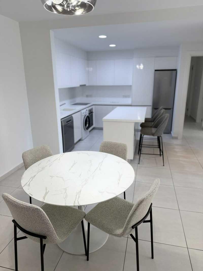 3-bedroom apartment to rent: https://www.bazaraki.com/adv/5794791_3-bedroom-apartment-to-rent (www.bazaraki.com)