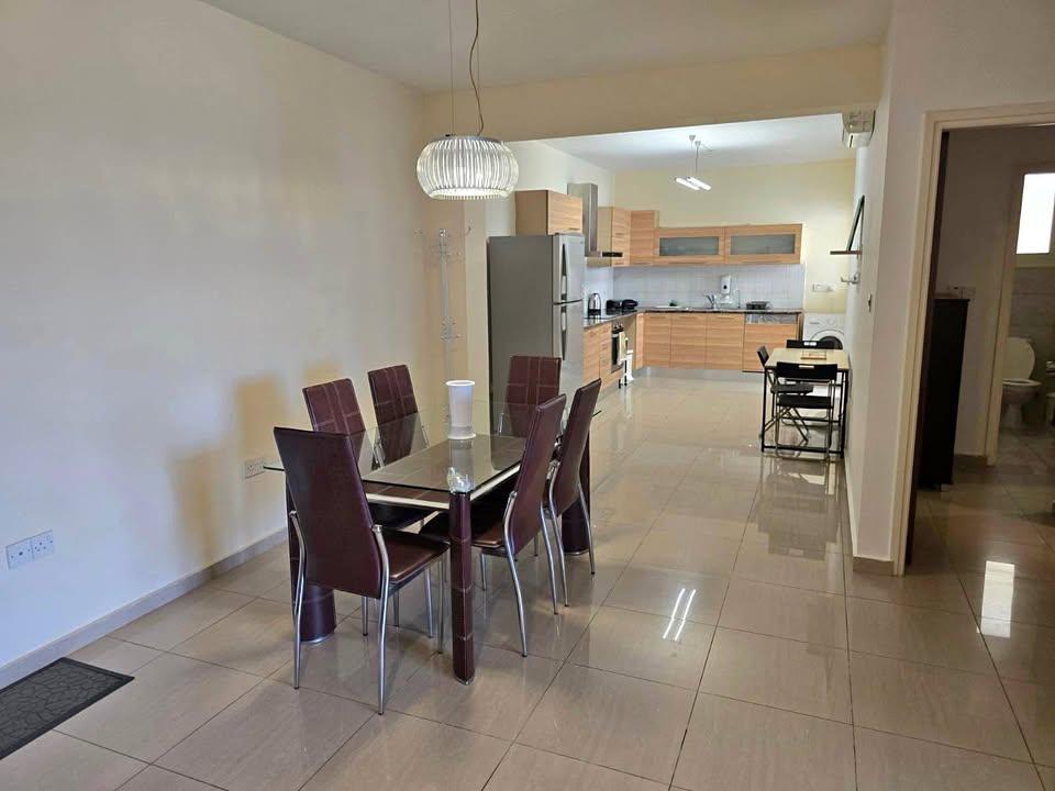2 Bedroom Apartment: https://www.facebook.com/marketplace/item/699469342576394 (www.facebook.com)