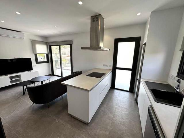 2-bedroom apartment to rent: https://www.bazaraki.com/adv/5798694_2-bedroom-apartment-to-rent (www.bazaraki.com)