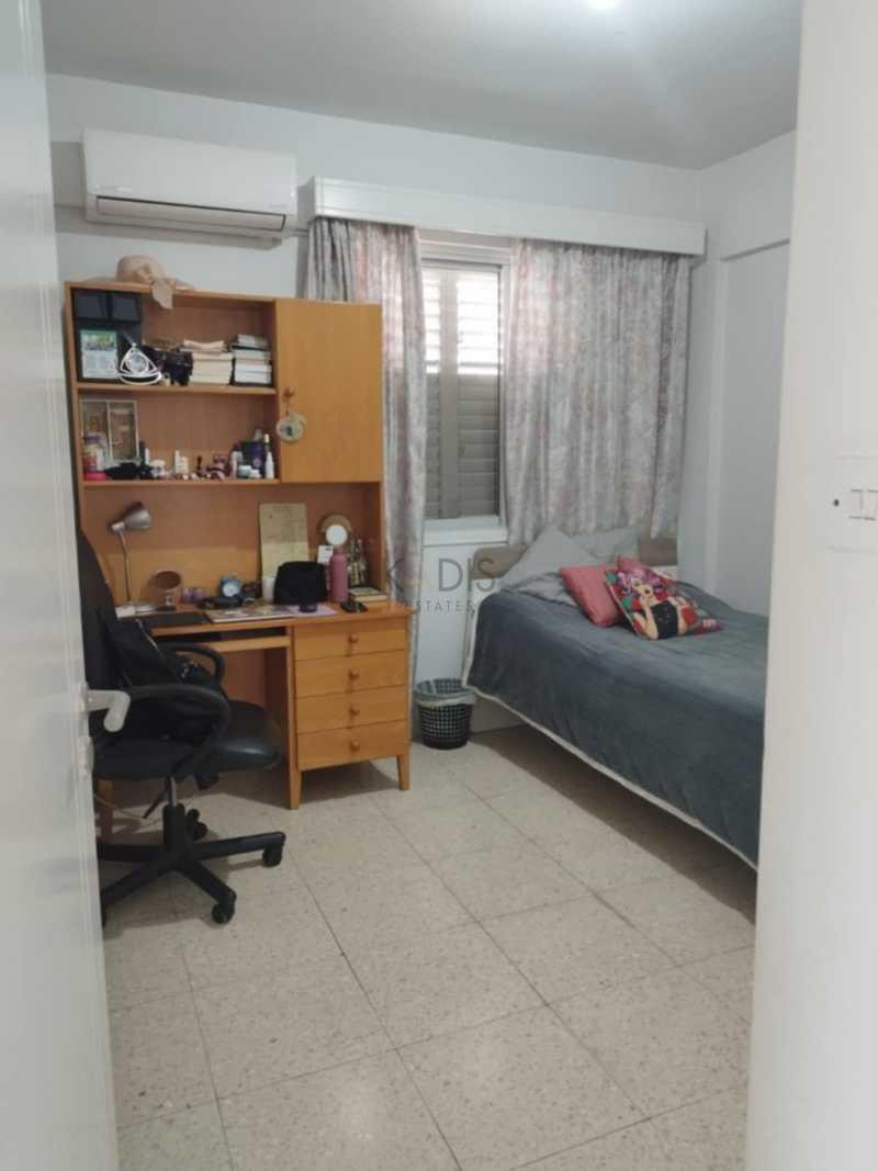 4-bedroom detached house for sale: https://www.bazaraki.com/adv/5798635_4-bedroom-detached-house-for-sale (www.bazaraki.com)