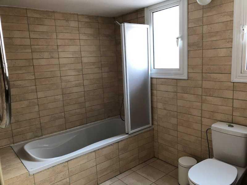 4-bedroom detached house to rent: https://www.bazaraki.com/adv/5799653_4-bedroom-detached-house-to-rent (www.bazaraki.com)