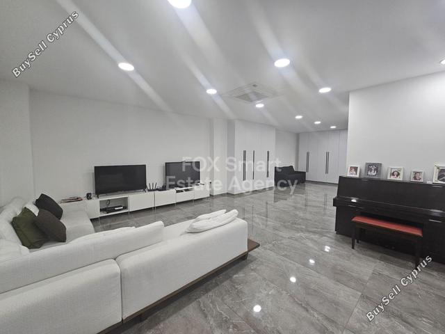 3 Bedroom Semi-detached house for sale in Makedonitissa, Nicosia: https://www.buysellcyprus.com/property-for-sale/nicosia/makedonitissa/3-bed-semi-detached-house-for-sale-makedonitissa-nicosia-1801084.html (www.buysellcyprus.com)