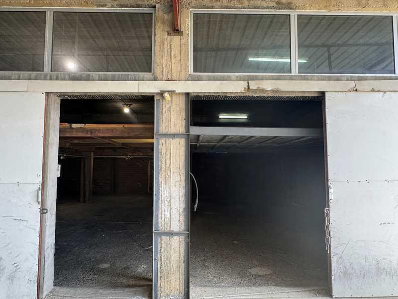 Warehouse space available in a prime storage location: https://www.bazaraki.com/adv/5796563_warehouse-space-available-for-rent-in-a-prime-storage-location (www.bazaraki.com)