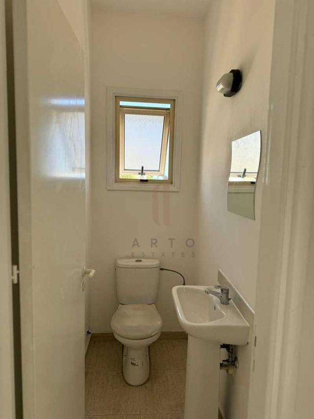  3-bedroom apartment to rent: https://www.bazaraki.com/adv/5796217_3-bedroom-apartment-to-rent (www.bazaraki.com)