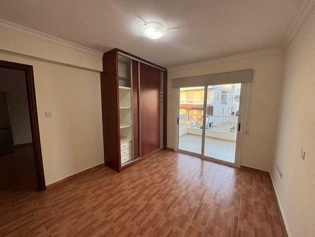 1-bedroom apartment to rent: https://www.bazaraki.com/adv/5790579_1-bedroom-apartment-to-rent (www.bazaraki.com)