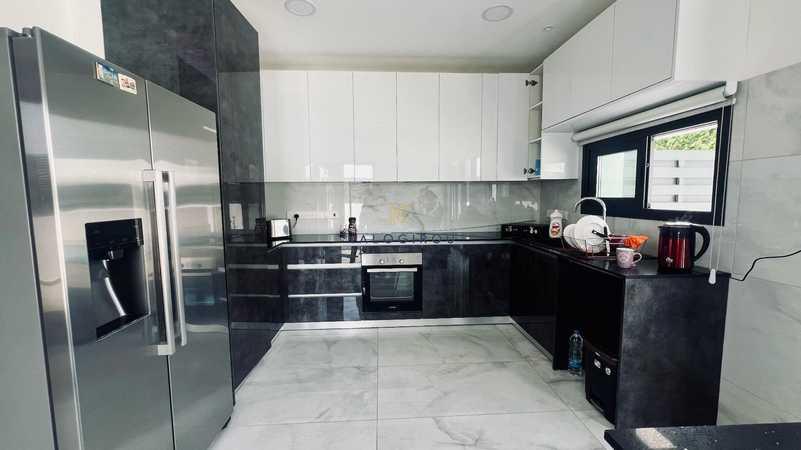 3-bedroom semi-detached for sale: https://www.bazaraki.com/adv/5794824_3-bedroom-semi-detached-for-sale (www.bazaraki.com)