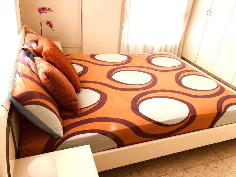 2-bedroom apartment for sale: https://www.bazaraki.com/adv/5791220_2-bedroom-apartment-for-sale (www.bazaraki.com)