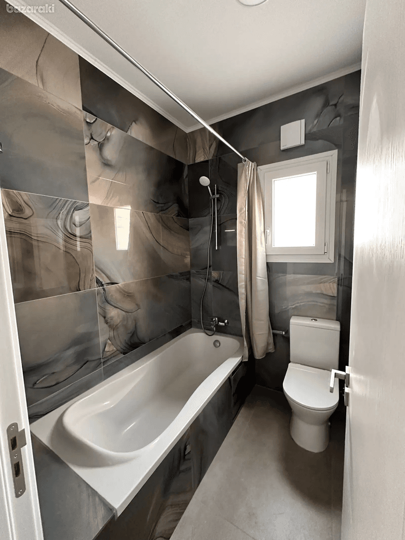 3-bedroom apartment to rent: https://www.bazaraki.com/adv/5795180_3-bedroom-apartment-to-rent (www.bazaraki.com)