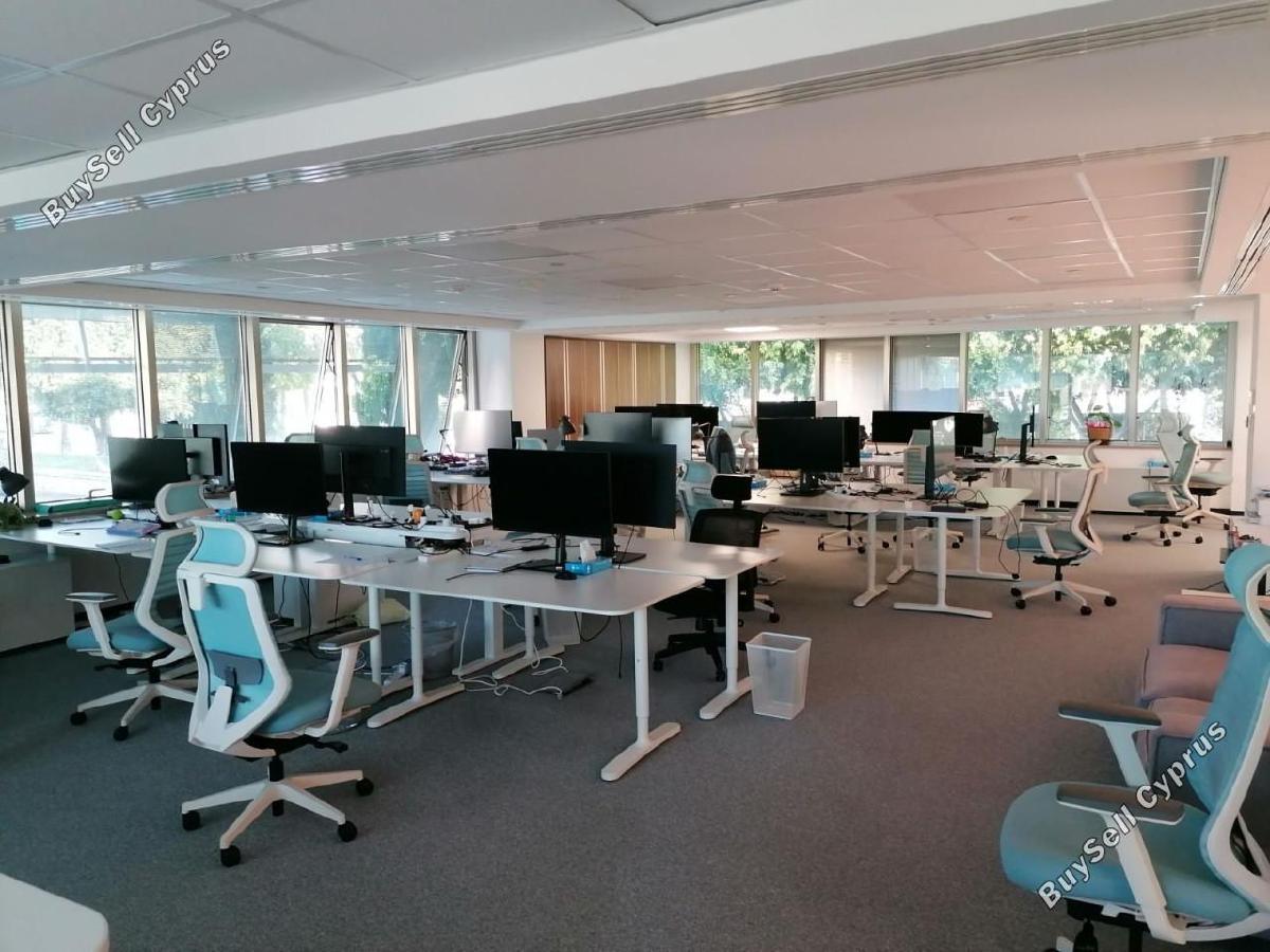 Office to rent in Agia Zoni, Limassol: https://www.buysellcyprus.com/property-for-rent/limassol/agia-zoni/office-to-rent-agia-zoni-limassol-1800305.html (www.buysellcyprus.com)