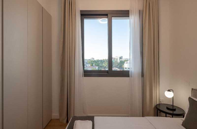 4-bedroom apartment for sale: https://www.bazaraki.com/adv/5796175_4-bedroom-apartment-for-sale (www.bazaraki.com)