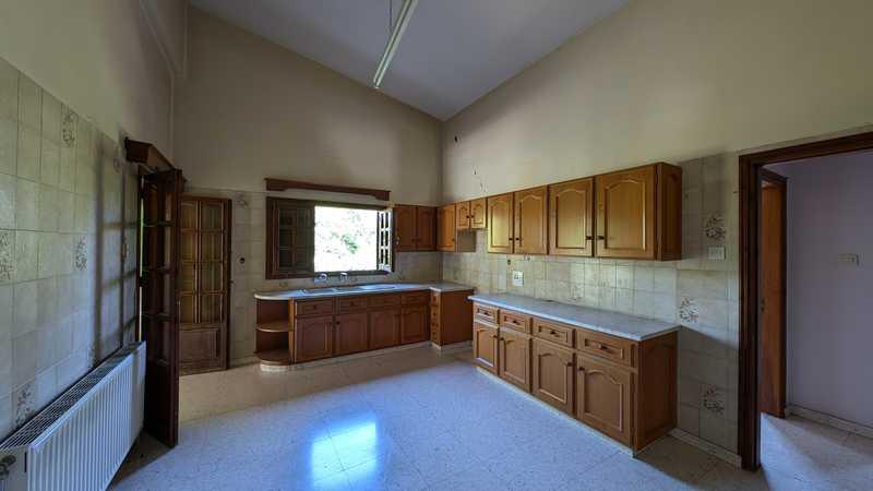 3-bedroom detached house for sale: https://www.bazaraki.com/adv/5798575_3-bedroom-detached-house-for-sale (www.bazaraki.com)