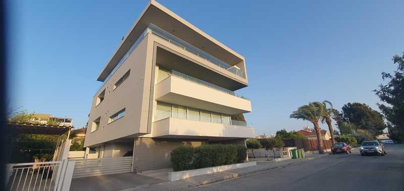 3-bedroom apartment to rent: https://www.bazaraki.com/adv/5799592_3-bedroom-apartment-to-rent (www.bazaraki.com)