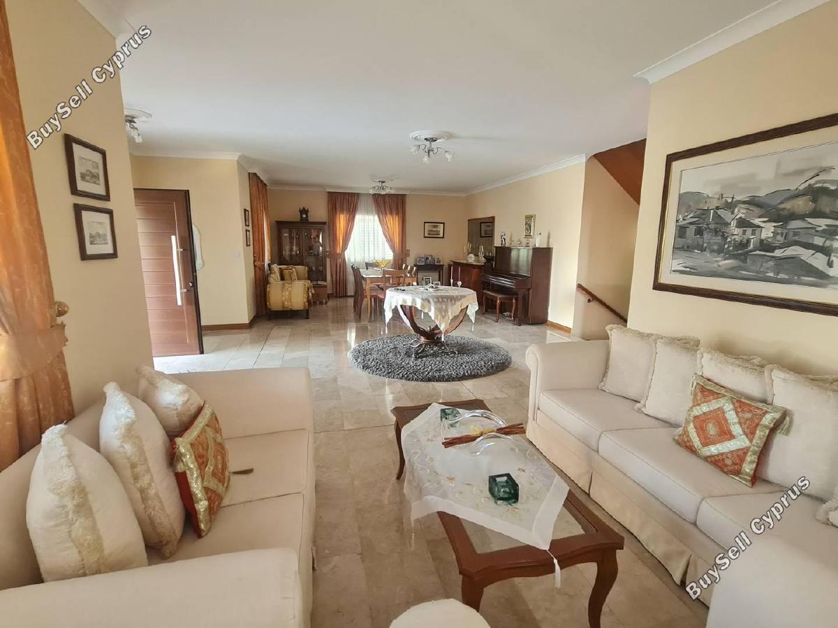 5 Bedroom Detached house to rent in Larnaca Municipality, Larnaca: https://www.buysellcyprus.com/property-for-rent/larnaca/larnaca-municipality/5-bed-detached-house-to-rent-larnaca-municipality-larnaca-1795637.html (www.buysellcyprus.com)