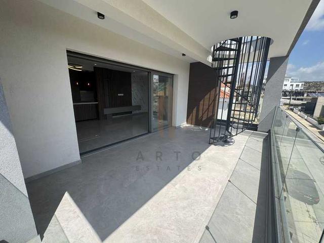 3-bedroom penthouse for sale: https://www.bazaraki.com/adv/5786579_3-bedroom-penthouse-for-sale (www.bazaraki.com)