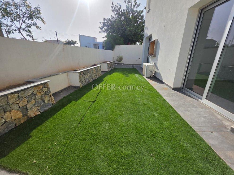2 Bed Apartment for rent in Trachoni, Limassol: https://www.offer.com.cy/en/2-bed-apartment-for-rent-in-trachoni-limassol/21-816513/ (www.offer.com.cy)