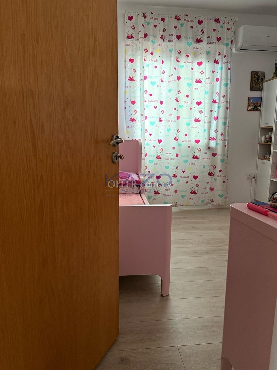 Modern Fully Furnished 3 Bedroom Apartment for Rent: https://www.offer.com.cy/en/modern-fully-furnished-3-bedroom-apartment-for-rent/21-816622/ (www.offer.com.cy)