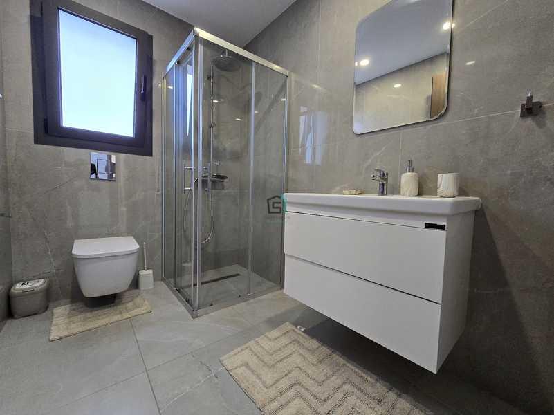  2-bedroom apartment to rent: https://www.bazaraki.com/adv/5796190_2-bedroom-apartment-to-rent (www.bazaraki.com)