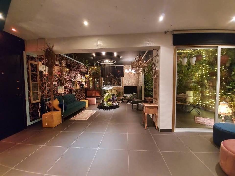 Διαμέρισμα 2 υπνοδωματίων: https://www.facebook.com/marketplace/item/1736465967220571 (www.facebook.com)