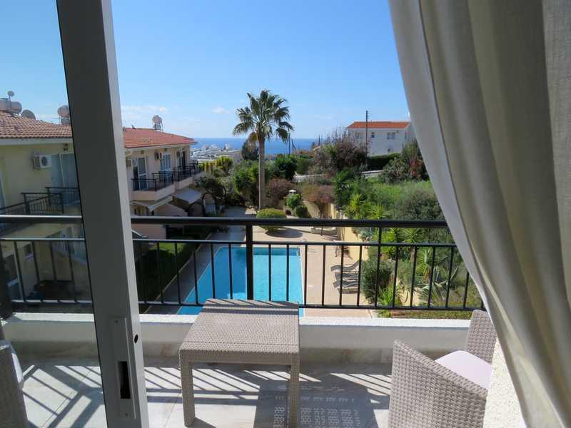 4-bedroom detached house to rent: https://www.bazaraki.com/adv/5798352_4-bedroom-detached-house-to-rent (www.bazaraki.com)