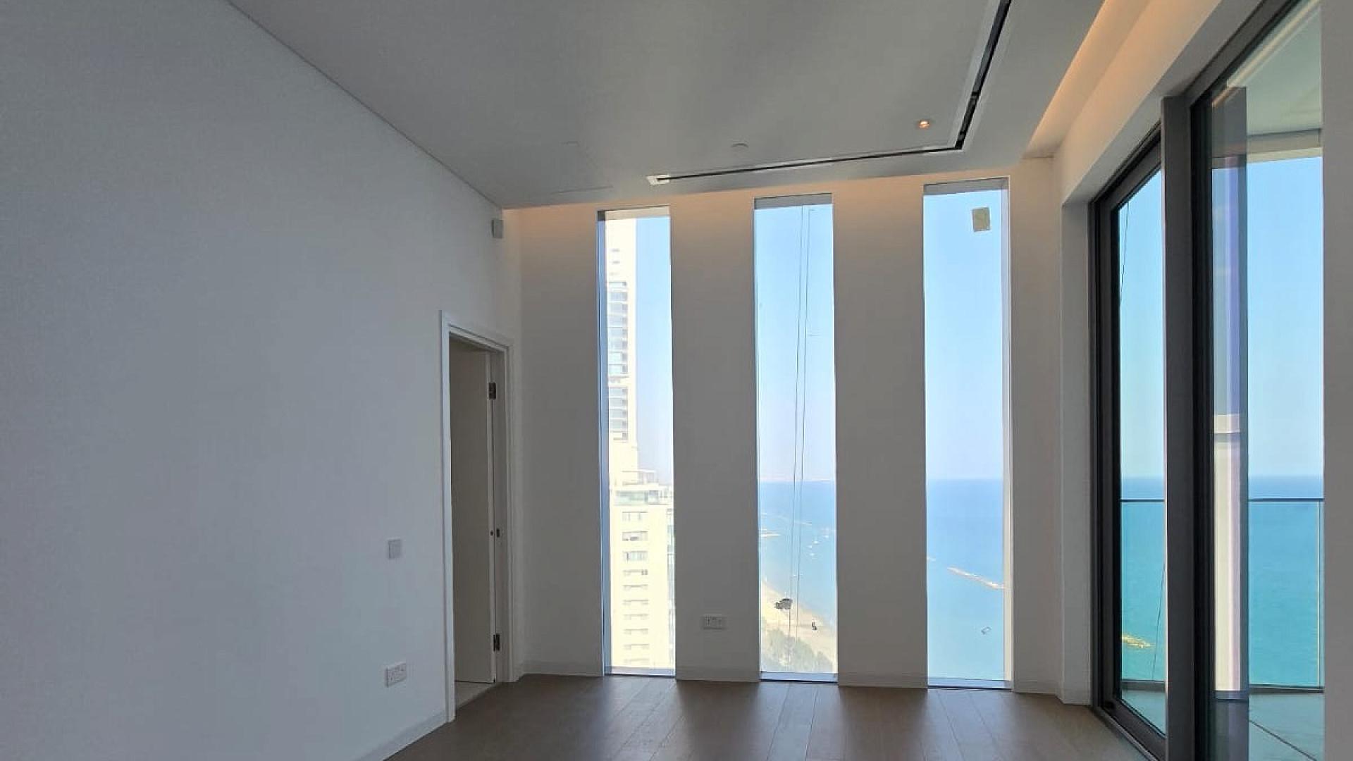 New 3-bedroom apartment in Limassol № 147763: https://dom.com.cy/en/catalog/sale/147763/ (dom.com.cy)