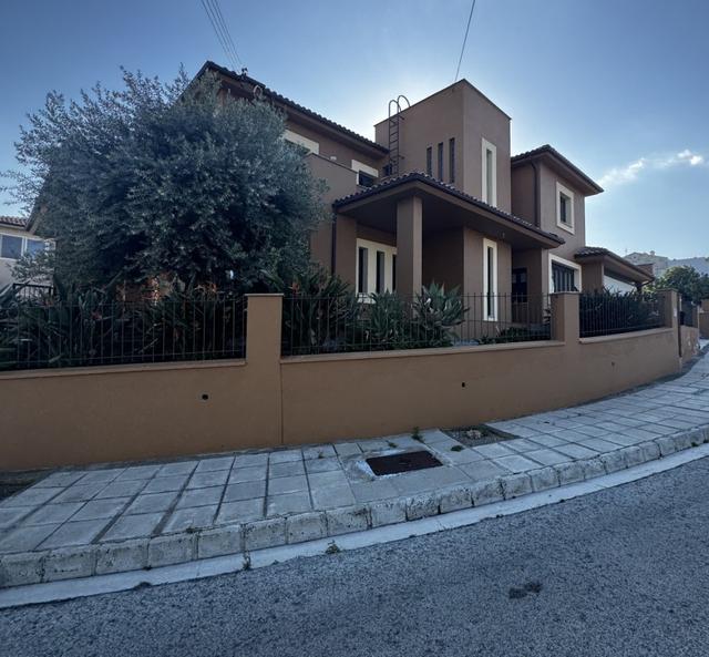 5 Bedroom Detached House For Rent: https://www.zyprus.com/property/39338/5-bedrooms-house-detached-house-in-archangelos-nicosia (www.zyprus.com)