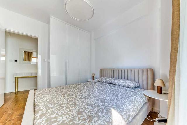 2-bedroom beautiful apartment by the sea: https://www.bazaraki.com/adv/5794470_2-bedroom-beautiful-apartment-by-the-sea (www.bazaraki.com)
