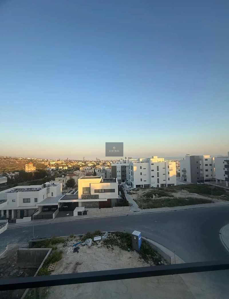 3-bedroom apartment to rent: https://www.bazaraki.com/adv/5791322_3-bedroom-apartment-to-rent (www.bazaraki.com)