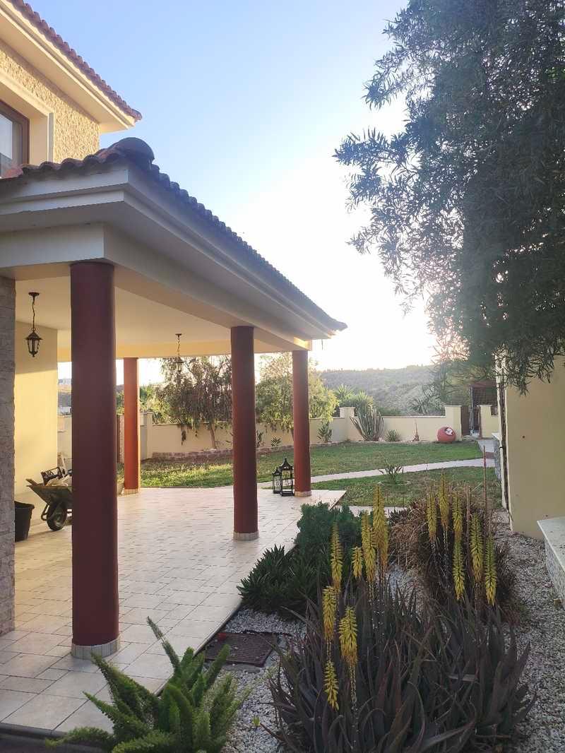 5-bedroom detached house for sale: https://www.bazaraki.com/adv/5792757_5-bedroom-detached-house-for-sale (www.bazaraki.com)