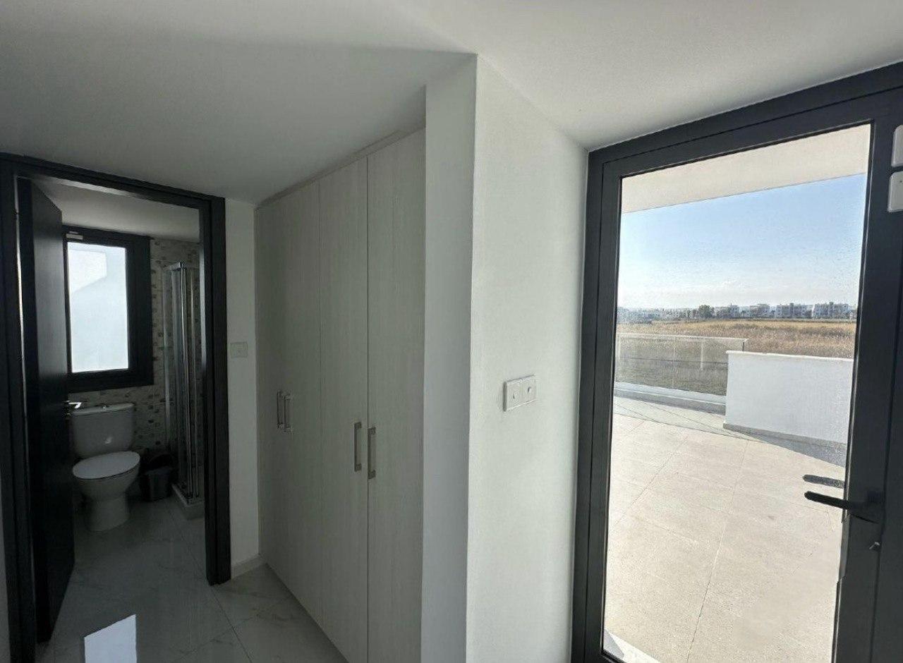 4-bedroom villa in Larnaca №153999: https://dom.com.cy/en/catalog/rent/153999/ (dom.com.cy)