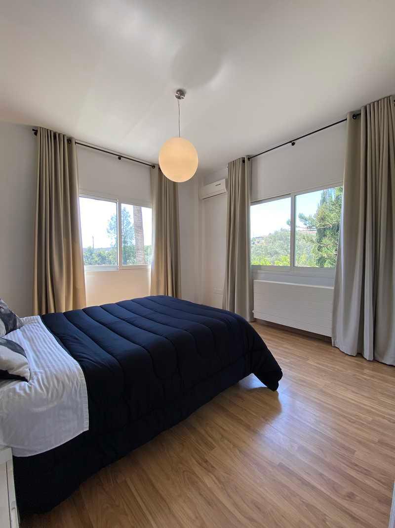 3-bedroom villa to rent: https://www.bazaraki.com/adv/5797025_3-bedroom-villa-to-rent (www.bazaraki.com)