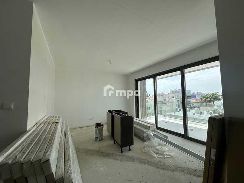 2-bedroom apartment to rent: https://www.bazaraki.com/adv/5794895_2-bedroom-apartment-to-rent (www.bazaraki.com)