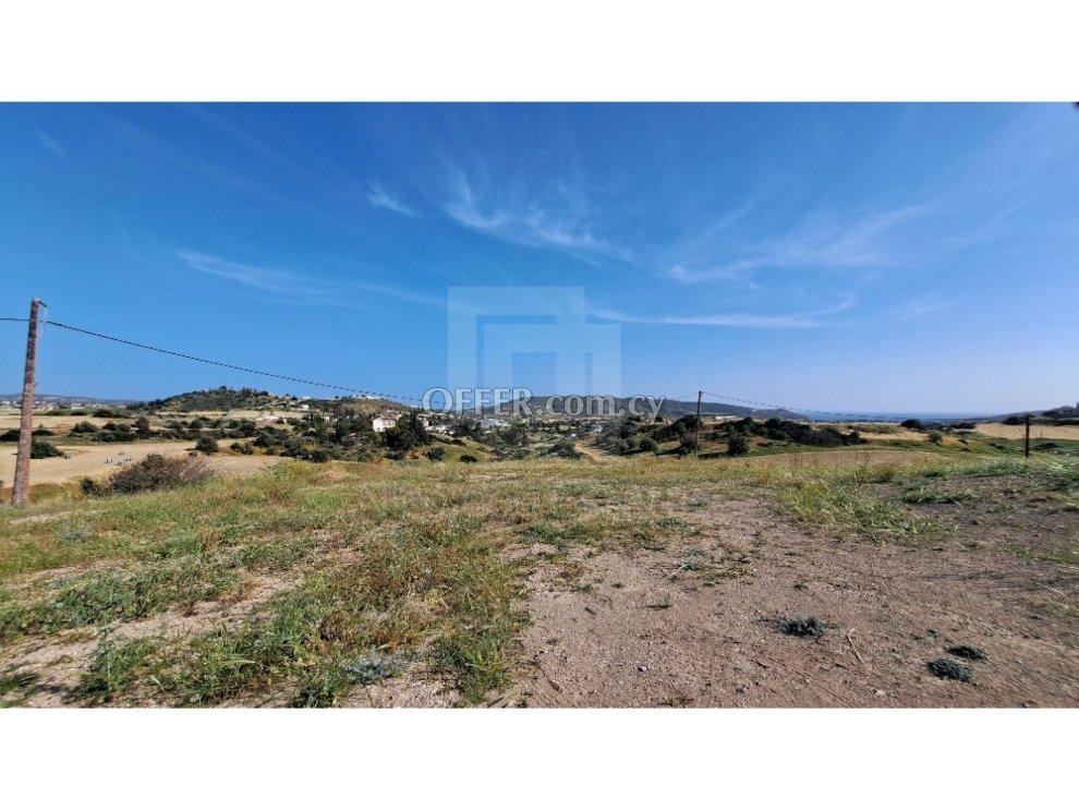 Beautiful Parcel of land with Sea views Monagroulli Limassol Cyprus: https://www.offer.com.cy/en/beautiful-parcel-of-land-with-sea-views-monagroulli-limassol-cyprus/21-764128/ (www.offer.com.cy)
