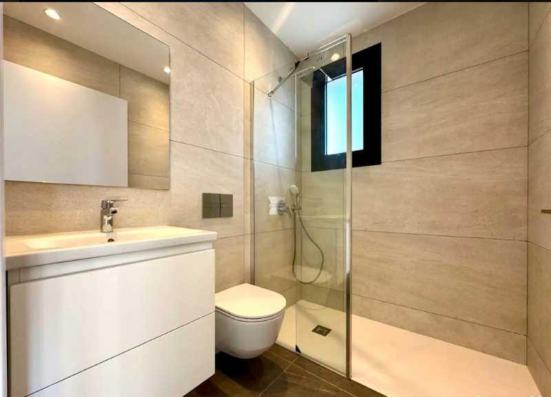 2-bedroom penthouse for sale: https://www.bazaraki.com/adv/5796597_2-bedroom-penthouse-for-sale (www.bazaraki.com)