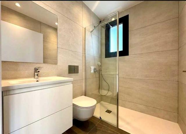 2-bedroom penthouse for sale: https://www.bazaraki.com/adv/5796597_2-bedroom-penthouse-for-sale (www.bazaraki.com)