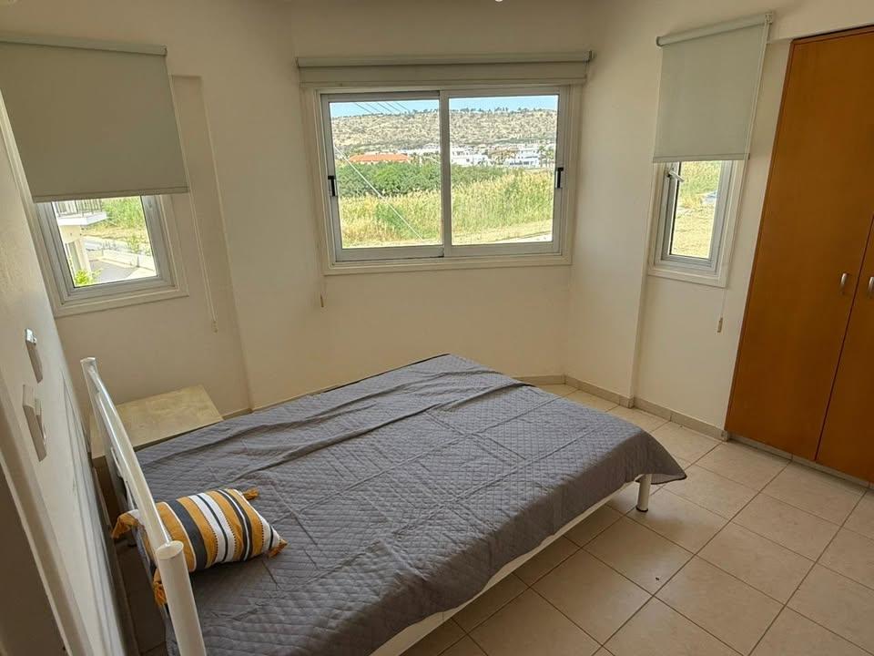 2 beds 1 bath Flat/apartment: https://www.facebook.com/marketplace/item/593239993149535 (www.facebook.com)