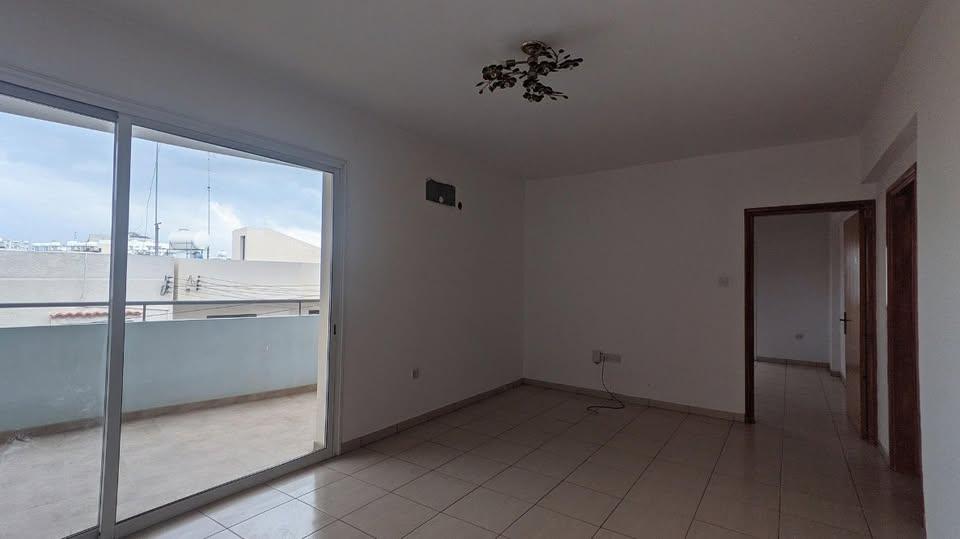 Spacious, 3- Bedroom Apartment for sale in Drosia area, Larnaca: https://www.facebook.com/marketplace/item/1037266251663112 (www.facebook.com)