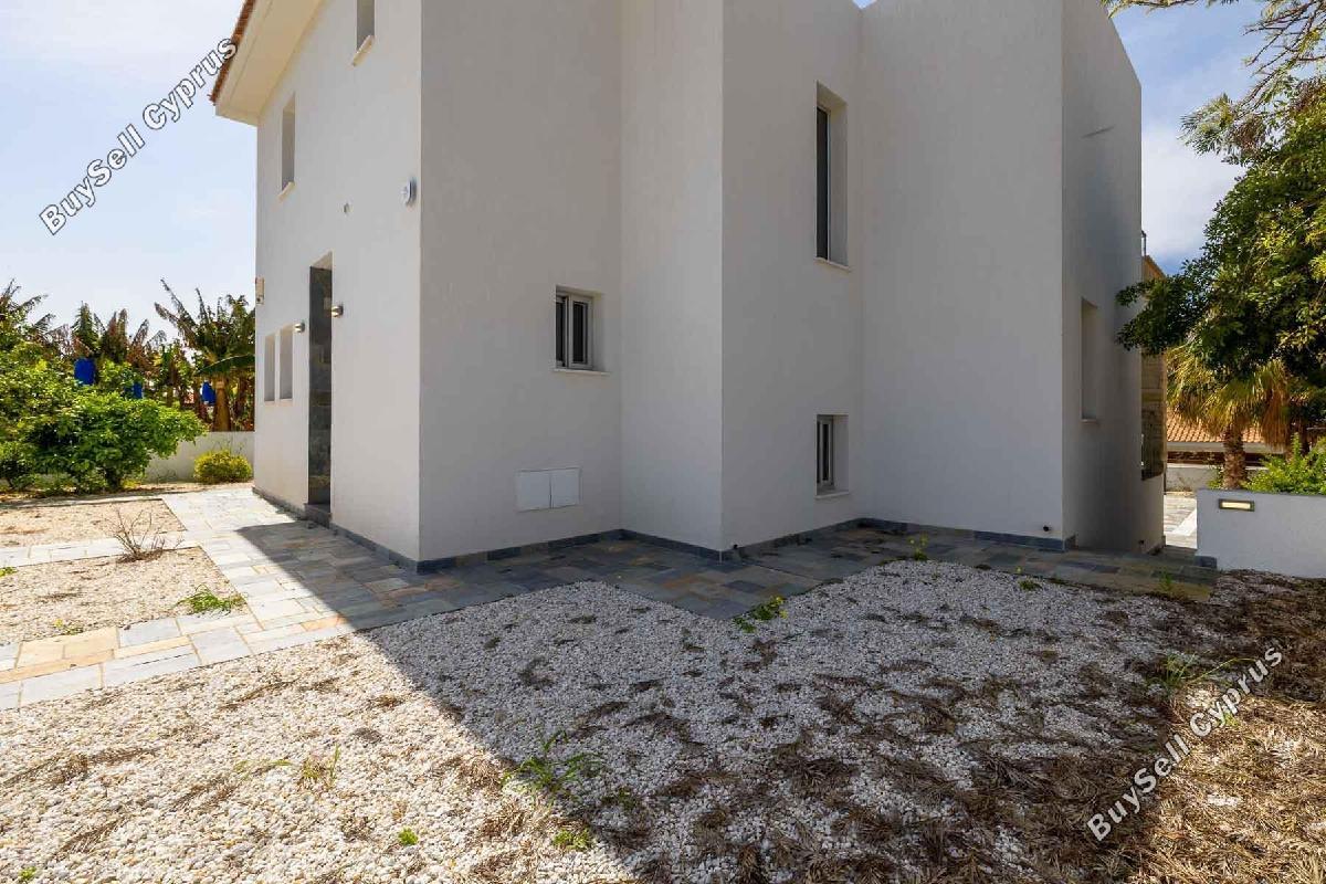 5 Bedroom Detached house for sale in Kissonerga, Paphos: https://www.buysellcyprus.com/property-for-sale/paphos/kissonerga/5-bed-detached-house-for-sale-kissonerga-paphos-1796523.html (www.buysellcyprus.com)