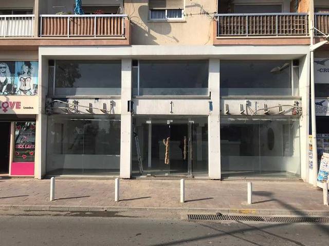 Sea front shop in prime location: https://www.bazaraki.com/adv/5786723_sea-front-shop-in-prime-location (www.bazaraki.com)