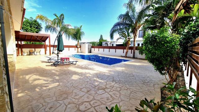 3 Bedroom Detached House For Sale: https://www.zyprus.com/property/39366/3-bedrooms-house-detached-house-in-frenaros-famagusta (www.zyprus.com)