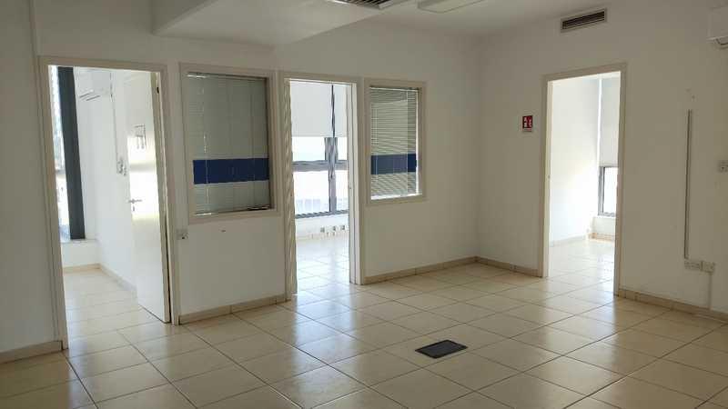 Office 330m² linopetra: https://www.bazaraki.com/adv/5798531_office-330m2-linopetra (www.bazaraki.com)