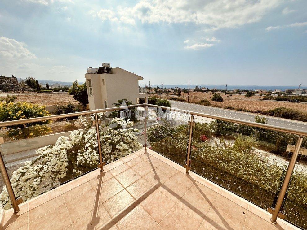 Villa For Sale in Peyia - Coral Bay, Paphos - DP4828: https://www.offer.com.cy/en/villa-for-sale-in-peyia-coral-bay-paphos-dp4828/21-816984/ (www.offer.com.cy)