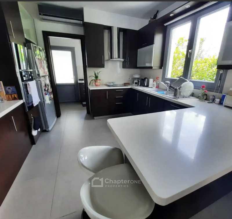 3-bedroom villa for sale: https://www.bazaraki.com/adv/5797704_3-bedroom-villa-for-sale (www.bazaraki.com)