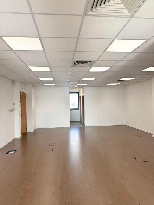 A whole floor office on athalassas avenue: https://www.bazaraki.com/adv/5797889_a-whole-floor-office-on-athalassas-avenue (www.bazaraki.com)
