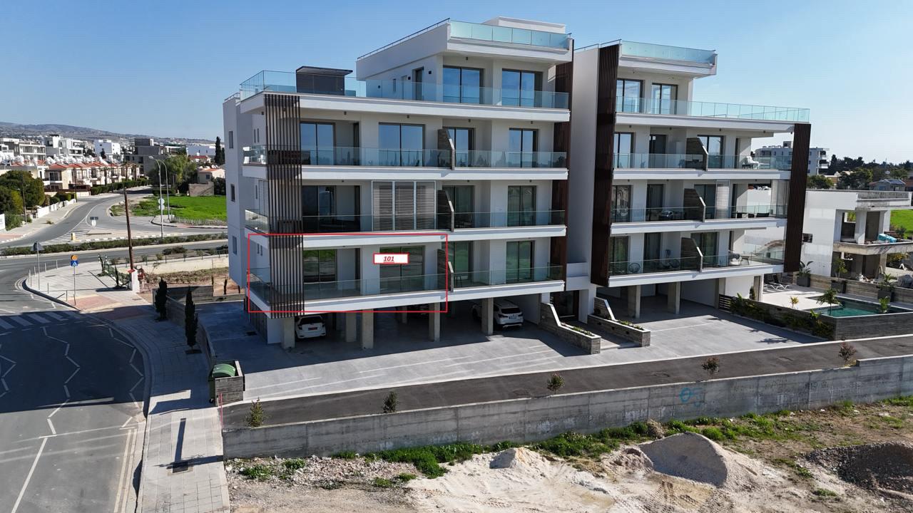 New 3-bedroom flat in Paphos № 153686: https://dom.com.cy/en/catalog/sale/153686/ (dom.com.cy)