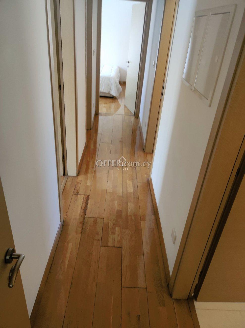 THREE BEDROOM FULLY FURNISHED APARTMENT IN THE HEART OF CITY CENTRE: https://www.offer.com.cy/en/three-bedroom-fully-furnished-apartment-in-the-heart-of-city-centre/21-754990/ (www.offer.com.cy)