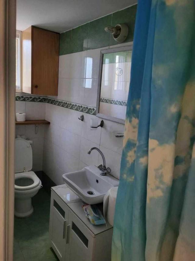 1-bedroom apartment to rent: https://www.bazaraki.com/adv/5792079_1-bedroom-apartment-to-rent (www.bazaraki.com)