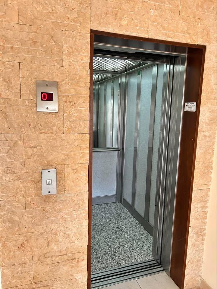 One-Bedroom Apartment Oroklini: https://www.facebook.com/marketplace/item/9655756804474174 (www.facebook.com)
