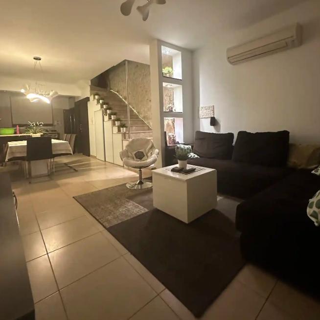 2-bedroom house in Limassol №154042: https://dom.com.cy/en/catalog/rent/154042/ (dom.com.cy)