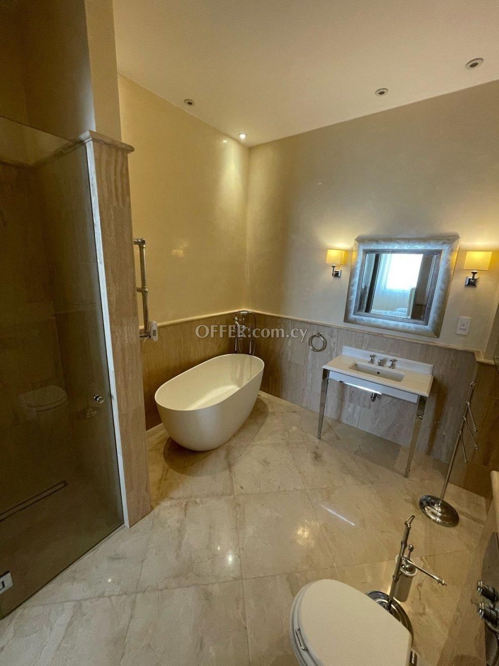 Apartment (Penthouse) in Neapoli, Limassol for Sale: https://www.offer.com.cy/en/apartment-penthouse-in-neapoli-limassol-for-sale/21-816375/ (www.offer.com.cy)